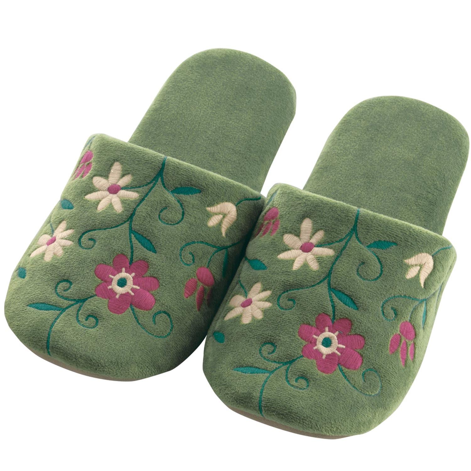 [}C]Vr Xbp/obN[ht@~[iBACKYARD FAMILYj t[K[f.O[