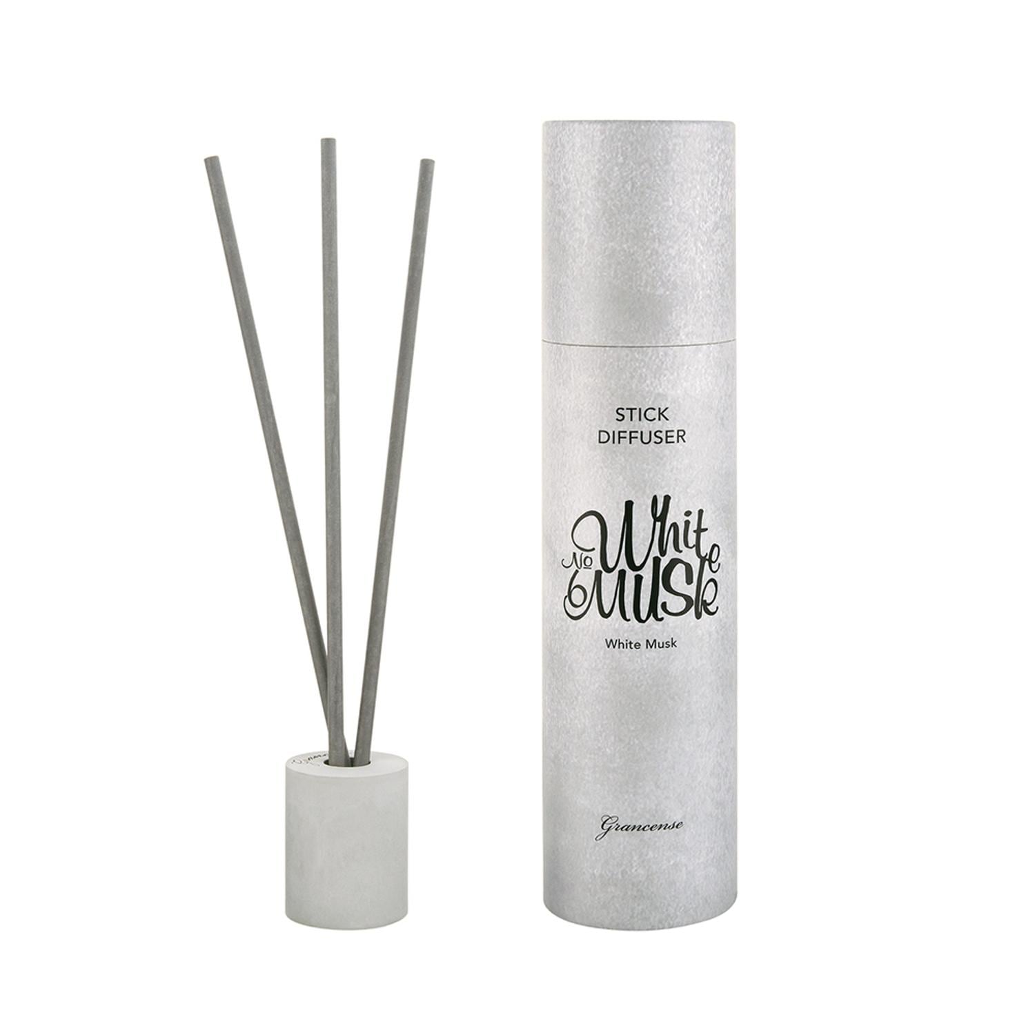 [}C]grancense OZX XeBbNfBt[U[/obN[ht@~[iBACKYARD FAMILYj zCgXN