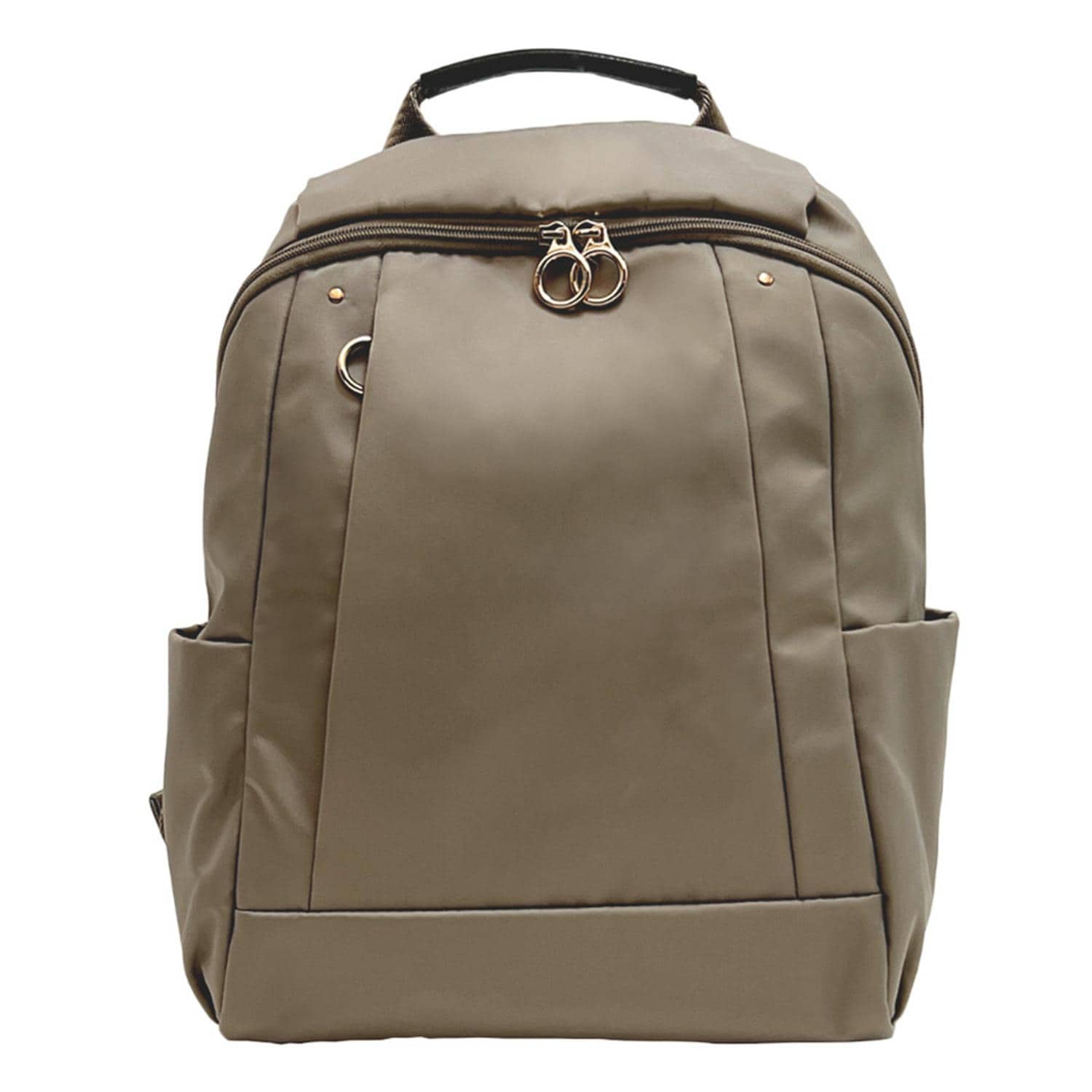 見た目以上に収納力のあるPC収納リュック | ブライトン(Brighton