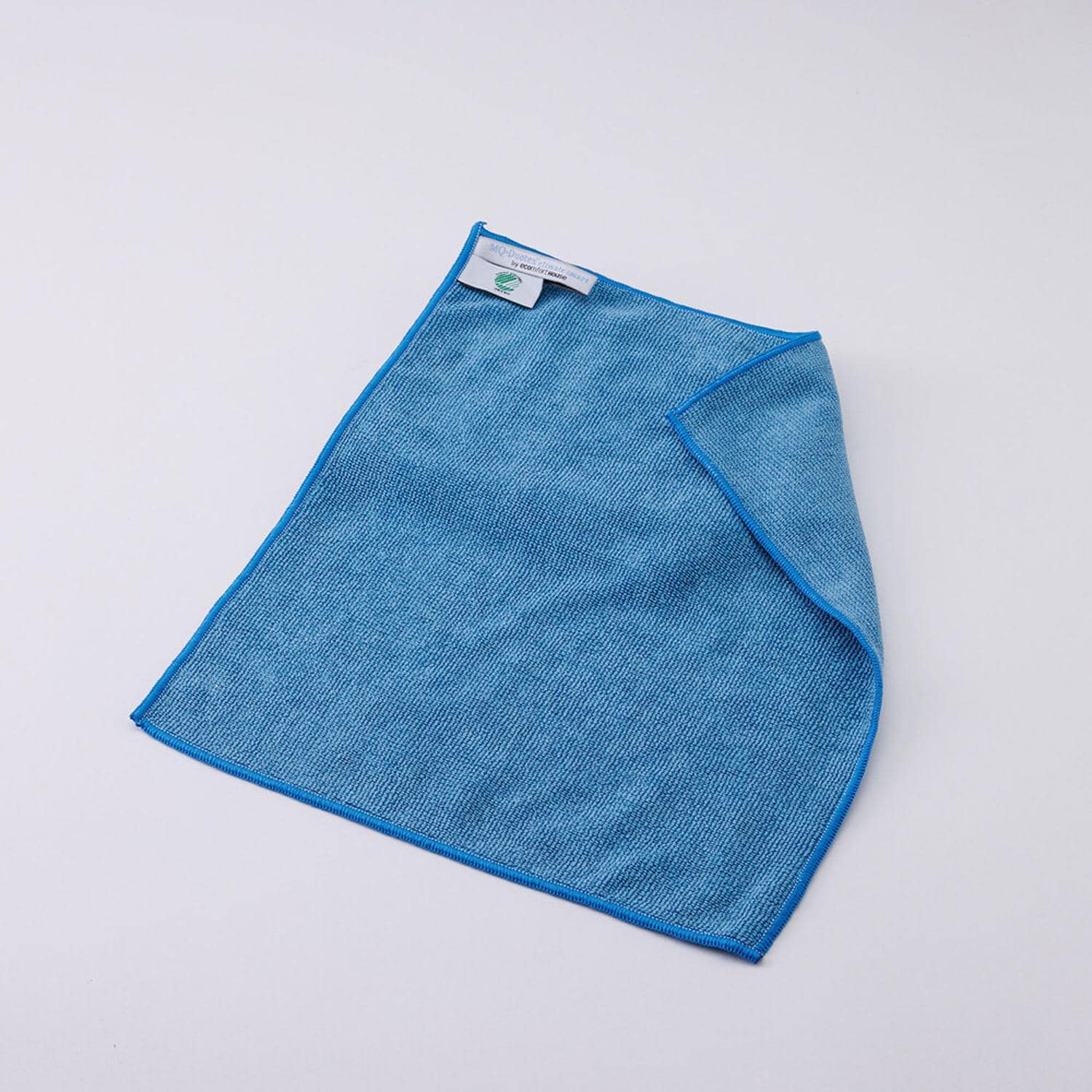 [}C]MQDuotex v~AjbgNX/obN[ht@~[iBACKYARD FAMILYj u[