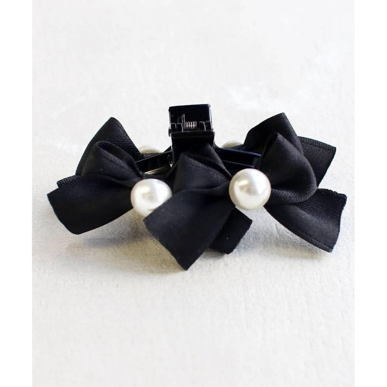 [}C]邢{oXNbv/obN[ht@~[iBACKYARD FAMILYj ubN