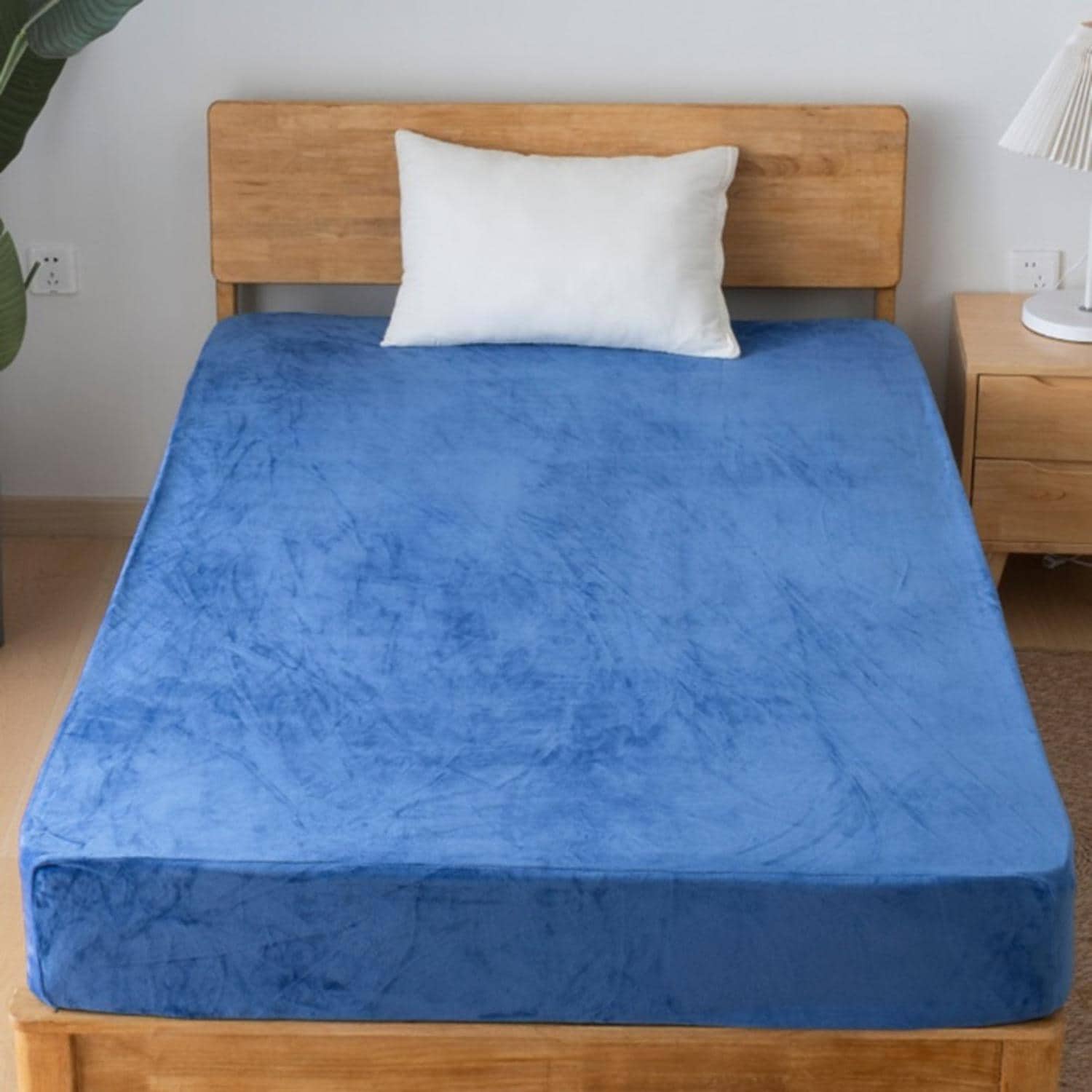 [}C]}CNt@Co[ ̂т̂у{bNXV[c Z~_u/obN[ht@~[iBACKYARD FAMILYj BL