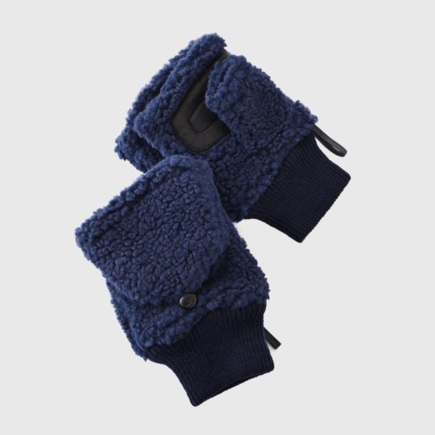 [}C]WOMEN t[ht2way{AO[u/obN[ht@~[iBACKYARD FAMILYj lCr[