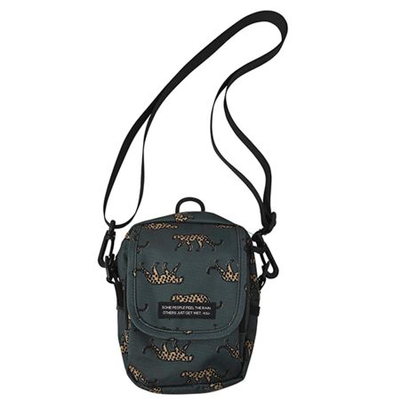 [^:k437]yuhz KiU(LE)yiz KiU LE 600D tbv|PbgV_[obO K437y[J[^ԁz yizyANeBuV[ŗɂȂ鑊_z~j}X^CɁIuKiU 600D tbv|PbgV_[obO vByyʁRpNgŐgyɂoẑɕSȂy₩BKi܂Ƃ܂AV_[obOy肪󂢂ăXgXt[z߉\ȃV_[tĎ΂ߊ|BRɎgāAړNNBy傫߂̃obOɎt\zV_[OAwʂDJ莝̃JriȂǂɑByKoƊJ_ut@Xi[zEǂ炩I[vBgmF₷Aו̏oꂪX[YByĕKvȕ͂ƁzX}z܂zAG`PbgObYȂǂINBڈȏ̎[̗͂eʖ1.5Li1jω׏d20kgłBy֗ȃtbv|PbgOʂɁzOʂɂ̓}`t̃tbv|PbgBt@Xi[Ƃ̃_uŖhƖʂɂzByTNbƎoĖqm炸ztbv|PbgȊOɂA|PbgL[tbNzuBTԂsvByvłւɂpzϋv̂600fj[̃|GXefށI^ꂵɂAfC[gɍœKByƂ̉JȂvz\ʂɂ͂HAʂɖhHB␅He₷A@邾Bi2jShł͂܂ByOKjZbNXfUCzVvȖn^CvAfUCCibvIVFAByKiU-LEzEuǂȓVCł̏yށvbg[ɁAl̊OVтuhBy|PbgdlzFt@Xi[|Pbg~1AI[v|Pbg~1OʁFʃt@Xi[tbvt_ut@Xi[|Pbg~1iɃbV|Pbg~1jwʁFʃt@Xi[|Pbg~1yfށz|GXe100%yYz yTCYz[c]17cm^[]13cm^[}`]5cm[V_[]77cm`139cmi߉\jTCY͓Xv̎TCYłBۂ̏iȂтɃ[J[\LTCYƂ͑̌덷ꍇ܂B炩߂Bydʁz220gyӓ_zŇo߂C̎x⎇OAM≘ꓙɂA򉻂Ȃǂꍇ܂BԓɂACARȂǂɂFFڂ肷邱Ƃ܂B舵̍ۂ́AipbP[WȂǂɋLڂĂi\AAeV^OAgp̒ӎȂǂKmFB{̖ړIȊOɂ͂gpɂȂȂŉBJ⃂j^[̐ɂA摜Ǝ̐F̈Ⴂꍇ܂̂ł肢܂BypV[zv[g 蕨 Mtg Ԃ zj V j jKiU LE V_[obO 600D ʔ V_[obN V_[ | ΂߂ ȂȂߊ| |Pbg L[Jri }` JWAobO tbv|Pbg fB[X Y jp jZbNX AEghA  IV JWA