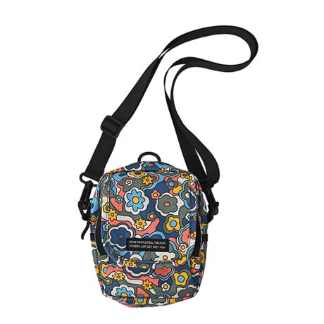 [^:k437]yuhz KiU(LE)yiz KiU LE 600D tbv|PbgV_[obO K437y[J[^ԁz yizyANeBuV[ŗɂȂ鑊_z~j}X^CɁIuKiU 600D tbv|PbgV_[obO vByyʁRpNgŐgyɂoẑɕSȂy₩BKi܂Ƃ܂AV_[obOy肪󂢂ăXgXt[z߉\ȃV_[tĎ΂ߊ|BRɎgāAړNNBy傫߂̃obOɎt\zV_[OAwʂDJ莝̃JriȂǂɑByKoƊJ_ut@Xi[zEǂ炩I[vBgmF₷Aו̏oꂪX[YByĕKvȕ͂ƁzX}z܂zAG`PbgObYȂǂINBڈȏ̎[̗͂eʖ1.5Li1jω׏d20kgłBy֗ȃtbv|PbgOʂɁzOʂɂ̓}`t̃tbv|PbgBt@Xi[Ƃ̃_uŖhƖʂɂzByTNbƎoĖqm炸ztbv|PbgȊOɂA|PbgL[tbNzuBTԂsvByvłւɂpzϋv̂600fj[̃|GXefށI^ꂵɂAfC[gɍœKByƂ̉JȂvz\ʂɂ͂HAʂɖhHB␅He₷A@邾Bi2jShł͂܂ByOKjZbNXfUCzVvȖn^CvAfUCCibvIVFAByKiU-LEzEuǂȓVCł̏yށvbg[ɁAl̊OVтuhBy|PbgdlzFt@Xi[|Pbg~1AI[v|Pbg~1OʁFʃt@Xi[tbvt_ut@Xi[|Pbg~1iɃbV|Pbg~1jwʁFʃt@Xi[|Pbg~1yfށz|GXe100%yYz yTCYz[c]17cm^[]13cm^[}`]5cm[V_[]77cm`139cmi߉\jTCY͓Xv̎TCYłBۂ̏iȂтɃ[J[\LTCYƂ͑̌덷ꍇ܂B炩߂Bydʁz220gyӓ_zŇo߂C̎x⎇OAM≘ꓙɂA򉻂Ȃǂꍇ܂BԓɂACARȂǂɂFFڂ肷邱Ƃ܂B舵̍ۂ́AipbP[WȂǂɋLڂĂi\AAeV^OAgp̒ӎȂǂKmFB{̖ړIȊOɂ͂gpɂȂȂŉBJ⃂j^[̐ɂA摜Ǝ̐F̈Ⴂꍇ܂̂ł肢܂BypV[zv[g 蕨 Mtg Ԃ zj V j jKiU LE V_[obO 600D ʔ V_[obN V_[ | ΂߂ ȂȂߊ| |Pbg L[Jri }` JWAobO tbv|Pbg fB[X Y jp jZbNX AEghA  IV JWA