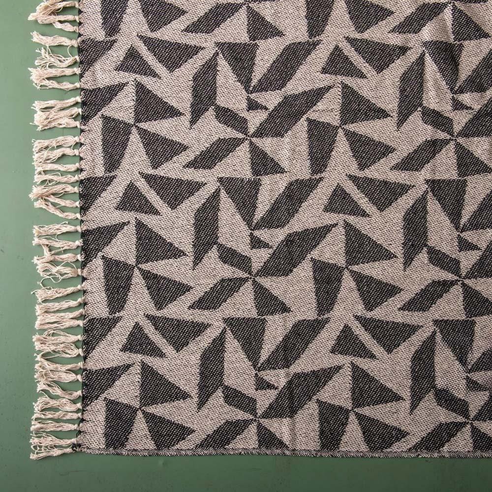 [}C]Mani TCNRbg}jtHht@u/obN[ht@~[iBACKYARD FAMILYj BLACK3