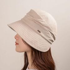 バックヤードファミリー(BACKYARD FAMILY)のドレープスリットキャスケット