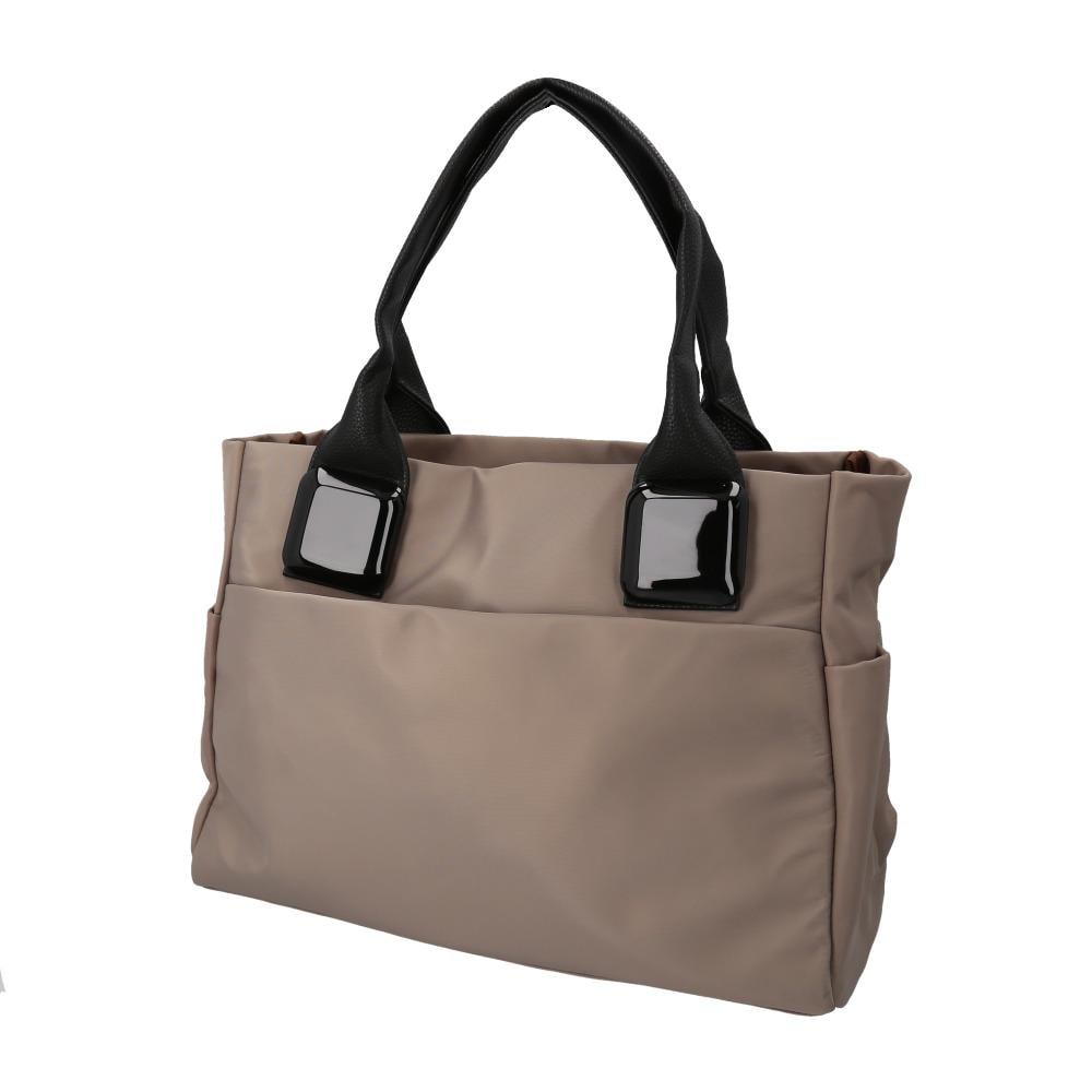 [}C]ubNXNGAiCg[g/obN[ht@~[iBACKYARD FAMILYj J