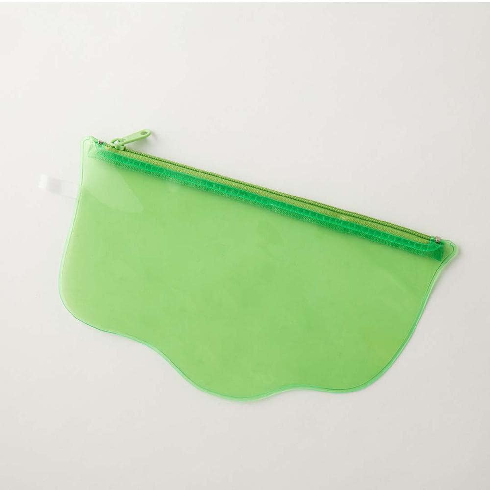 [}C]Ă܂߃|[`/obN[ht@~[iBACKYARD FAMILYj O[