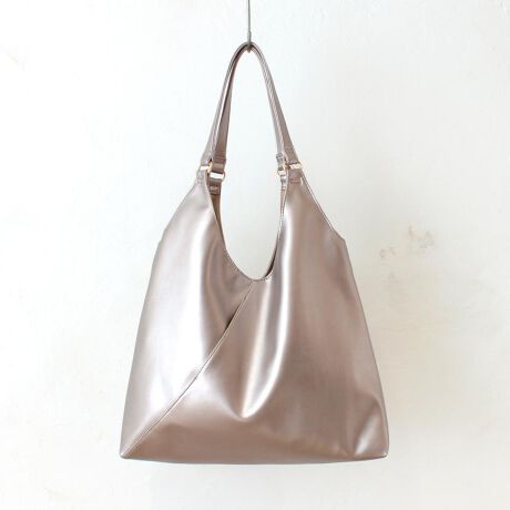 [^:ga4tote]yuhz m[uh NO BRANDyiz VJbgA4g[gy[J[^ԁz yizyIEIt킸鑊_zîoAʋ΁EʊwCwreḿuVJbgA4g[gvBy|OKIy₩ȎgSnzyʂŏ_炩ȍfނgpB̂ɕSɂATbƌ|łăXgXt[By|PbgɂȂ؂ւfUCzVvȂAOʂ̐؂ւfUC|CgBX}zȂǂ|PbgɁIy}OlbgŃ^b`JzJ͗͂炸ŊȒPoꂵ₷AΒg̔яoK[hByA4ΉłЂƂ܂Ƃ߁zA4ɁBXɌāAhN{g|[`ȂǁAKvȕ͂Ǝ[ByTNbƎoĖqm炸zɂ̓|Pbg2zuBobO̒ŁATԂsvByCɓIׂJ[zR[fɍ킹₷̂FAvXJ[CibvIy|PbgdlzFt@Xi[|Pbg~1AI[v|Pbg~1OʁFI[v|Pbgi؂ւj~1yfށzvyYz yTCYz[c()]27cm^[(ꕔ)]37cm^[}`]9cm[]62cmTCY͓Xv̎TCYłBۂ̏iȂтɃ[J[\LTCYƂ͑̌덷ꍇ܂B炩߂Bydʁz326gyӓ_zŇo߂C̎x⎇OAM≘ꓙɂA򉻂Ȃǂꍇ܂BԓɂACARȂǂɂFFڂ肷邱Ƃ܂B舵̍ۂ́AipbP[WȂǂɋLڂĂi\AAeV^OAgp̒ӎȂǂKmFB{̖ړIȊOɂ͂gpɂȂȂŉBJ⃂j^[̐ɂA摜Ǝ̐F̈Ⴂꍇ܂̂ł肢܂BypV[zv[g 蕨 Mtg Ԃ zj V j jg[gobO  ʔ g[gobN  g[g fB[XobO fB[XobN fB[Xg[gobO fB[Xg[gobN VJbg tFCNU[ _炩 Vv n fB[X Y jp  IV JWA