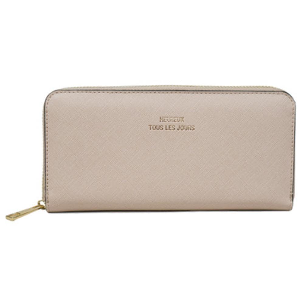 [}C]pV{OEhz/obN[ht@~[iBACKYARD FAMILYj sNx[W