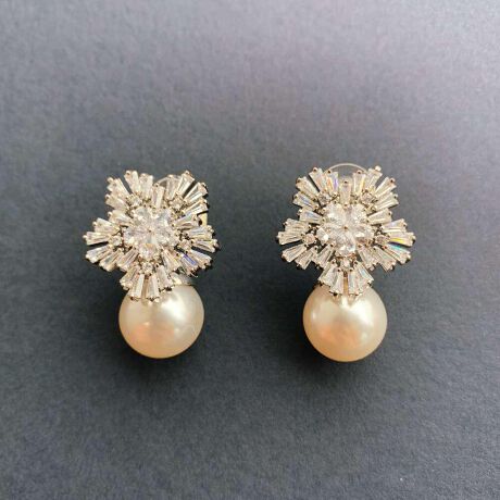 [^:e108]yuhz Just Married(WXg}bh)yiz L[rbNWRjA big pearl sAXy[J[^ԁz yizyuC_ANZT[̓z܂΂䂢P̃L[rbNWRjAƃCpNĝp[킳؂₩ȃCOEsAXRƊۂp[炵A؂₩ɃsAX̃|XǵAʃJbgꂽWRjÂ悤ɃZbeBOĂ̂ŁA󂯂āAPBuC_WG[ỹuC_ANZT[ɍwAX^CzŏiɋPACéAAbvX^CVjȂǁÃwAX^CB܂AtF~jȃfUCȂ̂ŁAV[gJbgȂǂɂBỹuC_ANZT[ɍEFfBOV[zp[ANZT[̓EFfBO͂̂ƁAtH[}ȏʂő劈Ip[eBAIVĂo悤ȕigł̂ꂵACe[ti]В܁A戵yfށzAL[rbNWRjAAp[yYz ؍yTCYzF2cm^cF3.5cm(ő吡@)ydʁz15gyӓ_zíACȌî߁AXg[̃YAׂAڒ܂݂̂͂Ac݂ȂǓ{i̊ɔ׍肪r܂B̎Rɂԕi͂󂯂Ă܂B̂܂BsAX|Xg̓Vo[gpĂ邽߁AȂ₷ȂĂ܂Az̏ՌŋȂĂꍇ́AŌɖ߂܂BsAX|Xg̋Ȃɂԕi͂󂯂Ă܂B摜͂g̃j^[AʂɎƑقȂČꍇ܂Bił`A͗lAFAzuȂǂɑqꍇ܂Bi̓jbPt[łAׂĂ̕ɋAM[łȂiAM[t[jۏ؂̂ł͂܂B̒ɂĂqȎȂǂ܂̂łɍȂꍇ͂gp߂BiɎgpĂfނ͑σfP[gȂ̂AЂA͂Ռ肵܂ƁAjɂȂ\܂BtO̍ۂ͗DĂBꕔiɂ̓bLfނ܂܂Ă܂Bɂ킽ĕۊǂꍇ̓Wbvt̑܂ȂǂɓāACɐGȂ悤ɕۊǂĂƕϐFɂȂ܂BypV[zv[g 蕨 Mtg Ԃ zj V j jJust Married sAX E-108 ʔ X^bhsAX p[ fB[X L[rbNWRjA l  ԉ  v[g Mtg Vv  uh WXg}bh uC_ANZT[ fB[XWG[