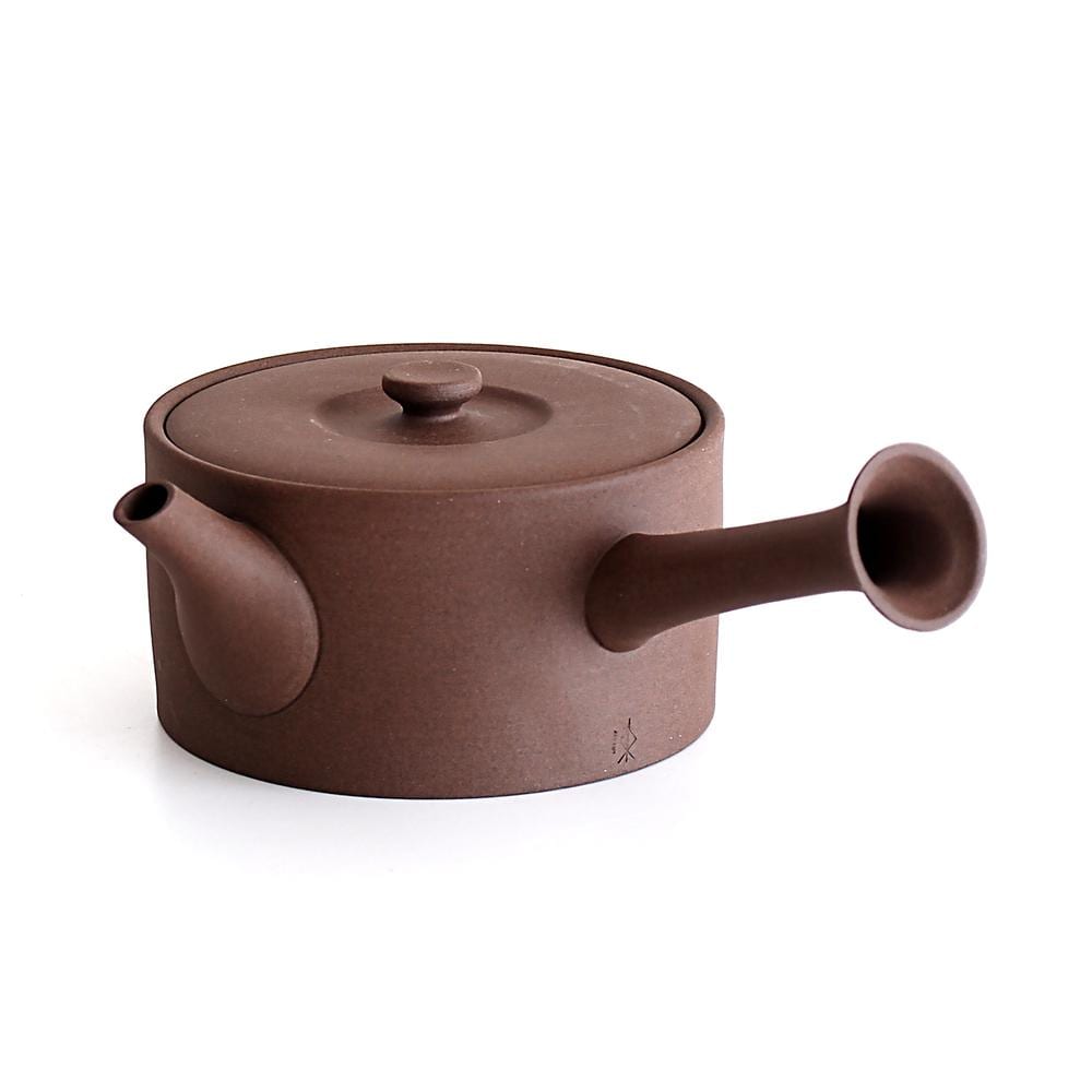 [}C]NT tokoname ^}{/obN[ht@~[iBACKYARD FAMILYj Ē