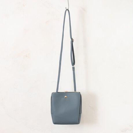 [^:gkshoulder]yuhz m[uh NO BRANDyiz 3wyʃV_[y[J[^ԁz yizyFȃV[ŃwreẑdオŁAgQIu3wyʃV_[vBy~j}X^Cɂ߁zTbƎo~fBTCYBîoɂ͂AsȂǂɂ߁By肪󂢂ĈړNNzV_[̒𒲐߂A|΂ߊ|BRɎgāAANeBuɓIyd₷3wdāzC[ɉA|Pbgzu3w\B萮ځyKoƊJ_ut@Xi[zC͍Eǂ炩I[vBgmF₷ATT}`tłڂꗎK[hBy}XgACeЂƂ܂Ƃ߁zzpX|[gȂǁAMdiۂBRpNgȂAKvȕ͂ƁBy}Olbg{^Ń^b`Jz͂炸ŊJł邠|PbgBpXP[XX}zȂǁAXȏINByׁXAqm炸zC[wʂɃ|PbgzuBTNbƎoOKIyy₩ȎgSnŃXgXt[zȂǂ̎gpyAyʂȂɁB̂ɕSɂ̂|CgByghɍEꂸpzN◬s킸₷AVvȃfUCBCɓ̃J[`CXy|PbgdlzC[FI[v|Pbg~1C[OF|Pbg~2wʁFI[v|Pbg~1yfށzvyYz yTCYz[c]22cm^[(ꕔ)]18cm[}`]7.5cmi6.5cm+0.5cm+0.5cmj[V_[]76cm`130cmi߉\jTCY͓Xv̎TCYłBۂ̏iȂтɃ[J[\LTCYƂ͑̌덷ꍇ܂B炩߂Bydʁz248gyӓ_zŇo߂C̎x⎇OAM≘ꓙɂA򉻂Ȃǂꍇ܂BԓɂACARȂǂɂFFڂ肷邱Ƃ܂B舵̍ۂ́AipbP[WȂǂɋLڂĂi\AAeV^OAgp̒ӎȂǂKmFB{̖ړIȊOɂ͂gpɂȂȂŉBJ⃂j^[̐ɂA摜Ǝ̐F̈Ⴂꍇ܂̂ł肢܂BypV[zv[g 蕨 Mtg Ԃ zj V j jV_[ ~j y ʔ ~jV_[ V_[obO V_[obN | ȂȂߊ| ΂߂ ~jV_[obO    3w Vv n fB[X Y jp jZbNX  IV