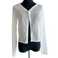 バックヤードファミリー(BACKYARD FAMILY)のフェミニンレースカーディガン