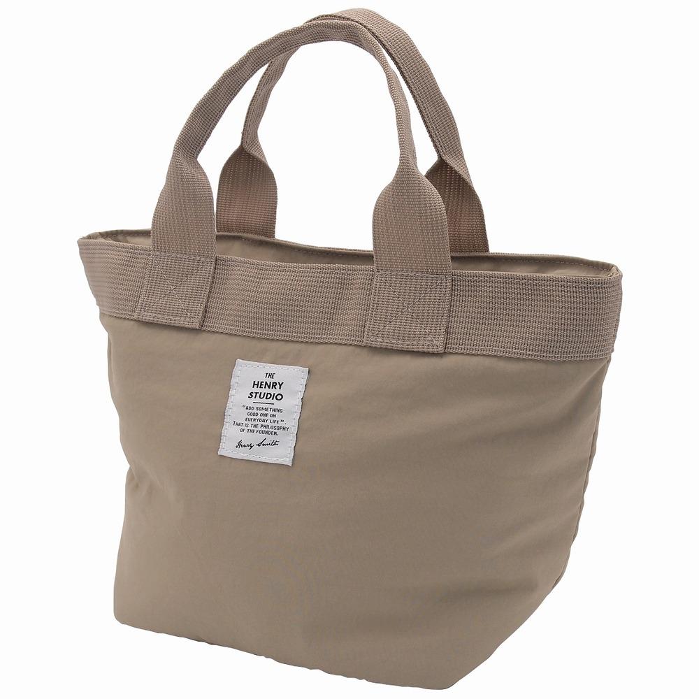 [}C]w[X^WI `g[gobO/obN[ht@~[iBACKYARD FAMILYj x[W