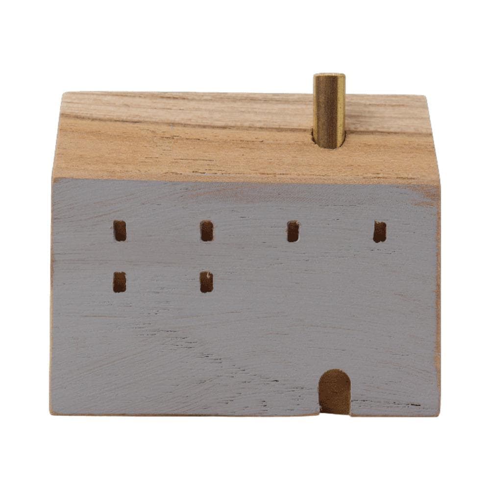 [}C]Flower house with chimney/obN[ht@~[iBACKYARD FAMILYj CgO[