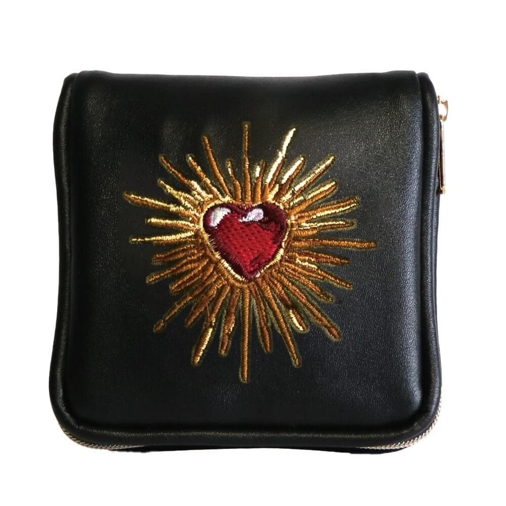 [}C]ANZT[|[`/obN[ht@~[iBACKYARD FAMILYj n[gT