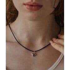 ミニハートチャームネックレス