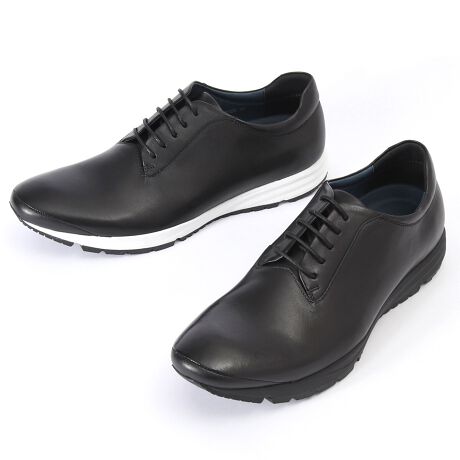 [^:19330105]rWlXV[Y̐VăhXXj[J[yfUCzhXV[Y̖،^gpX^CbVȃVGbg̃U[Xj[J[B₷A_炩ȃV[vU[̃Abp[őǂdグĂ܂B\[ɂ͑ϋvEObv͂ɗDꂽBuiVibramj\[̗pBXɃI[\CgJbvC\[ڂŃNbV̂SnłBigAX[c̑ɂ킹₷fUCłByTCYɂāzivC25.5cmAXj[J[26.5cm-27cm𒅗pX^bt<41/25.5cmiTCY>傤ǂ悩łBTCY͌l܂̂ł܂ŎQlxɂlByfށzrv̐i̓V[vU[(rv)gpĂ܂Bɂ炩Ȃ₩Ȏ̃U[łAvɔׂČ݂\ʂ@ׂȈׂԂ铙̊OIvɂ菝₷fނłBp̍ۂ͂ӂ܂悤肢\グ܂B{vgpĂׁÃA܂Bywhoop'-de-doo' destruction / t[vfBhD fBXgNVzRȔzō肱񂾃fUCƁAC̏펯ɎȂ}eA̗Ze[}ɂuhudestructionvB܂ł̊TOč\zVȉlςĂAJWA𒆐SƂt[vfBhD̐V@łB