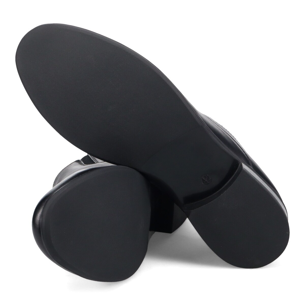 ドレープレザー プレーントゥ スリッポン カジュアルシューズ