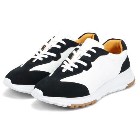 [^:24434649]yʃ\[Ŏg₷JWAXj[J[yfUCzuARROWv{̖̂悤ɓ˂iށuA[vƑ肵Xj[J[BFinproject(C^AA}PB)̃GNXgCg\[̗pyʂŃNbVǂKȕs̊ł܂BfUCi[gC^AA~m̊XŌXj[J[CXpCA󂯂ĕLWŃX^COł悤ɖ،^AfދɃAWIWĩfUCɗƂ݂܂BCjOɂ͍@\}CNt@Co[gpz\EhL̃ptH[}XɗDĂ܂ByfށzG{XHŃV{{lHvƖ{vXG[hgpBꕔ{vgpĂׁÃ⏬Ȃǂ܂ByɂāzhXv[gp邱Ƃ߂܂ByTCYzivC25.5cmACjOC\[ɃNbVĂX|[cnXj[J[26.0cm`26.5cmgpX^bt<41/25.5cmiTCY>傤ǂ悩łBTCÝAl܂̂ŎQlxɂlBywhoop'-de-doo' destruction / t[vfBhD fBXgNVzRȔzō肱񂾃fUCƁAC̏펯ɎȂ}eA̗Ze[}ɂ[xudestructionvB܂ł̊TOč\zVȉlςĂAJWA𒆐SƂt[vfBhD̐V@łB