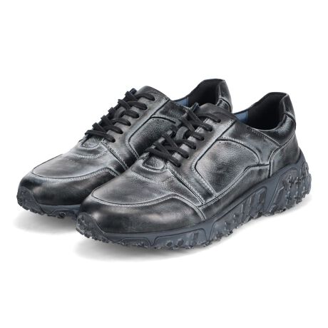 [^:25230680]yfUCzre[WCNȃAbp[́AzCgbNX̂͂\ʂ̃NbNiЂсjXƕωAGCWOy߂dグBނقǂɌۗA̗N1ɂȂ܂B̃AEg\[́AvibramiXS TREKj̗pBDꂽObv͂Ƒϋv𔭊AXANeBuȃAEghAV[܂ňS̃XybNłB܂ACjOɂ͋zEhL@\ɗDꂽ@\}CNt@Co[gAKȎgpT|[gBoNωAbp[ƃnCeN\[ZnCubhXj[J[łByfށzI[ubNiBLBjJ[́AzCgbNXH{vgpBubNXG[hiBLSjAzCgXG[hiWHSjJ[́ANbLŐ̏vgpĂ܂B{vgpĂׁÃ⏬Ȃǂ܂ByTCYɂāzivC25.5cmACjOC\[ɃNbVĂX|[cnXj[J[26.5cm`27.0cmgpX^bt<25.5cm/41iTCY>傤ǂ悩łBTCÝAl܂̂ŎQlxɂlBywhoop'-de-doo' destruction / t[vfBhD fBXgNVzRȔzō肱񂾃fUCƁAC̏펯ɎȂ}eA̗Ze[}ɂ[xudestructionvB܂ł̊TOč\zVȉlςĂAJWA𒆐SƂt[vfBhD̐V@łB