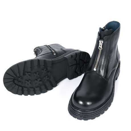 [^:25295693]yfUCz{[~[ȃVGbgڂ䂭WbvAbvu[cBułCv̈̂łmAIu[NgDɂܐftHtHBVvȃAbp[ɔzZ^[Wbv́AANZgƂĂ̖ʂAN[ŃGbW̌ۂoBɁAɂWbvĂ܂̂ŁAX[YȒE\łBAbp[̃{[ɍ킹^N\[ŁAɃtHfUCB܂AfC[łKɎg悤ɁACjOɂ͋zEhL@\ɗDꂽ@\}CNt@Co[gpĂ܂ByfށzVNHŃV{{\tgȃJEU[gpB{vgpĂׁÃ⏬Ȃǂ܂ByTCYɂāzivC25.5cmACjOC\[ɃNbVĂX|[cnXj[J[26.5cm`27.0cmgpX^btŁ25.5cm/41iTCY>傤ǂ悩łBTCÝAl܂̂ŎQlxɂlBywhoop'-de-doo' destruction / t[vfBhD fBXgNVzRȔzō肱񂾃fUCƁAC̏펯ɎȂ}eA̗Ze[}ɂ[xudestructionvB܂ł̊TOč\zVȉlςĂAJWA𒆐SƂt[vfBhD̐V@łB