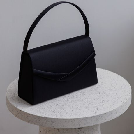 [^:5423583ny؂ւfUC@ubNtH[}obOzV[vȈۂ̂Ԃɐ؂ւ{ƂŁAlۂiȃfUCɎdグ܂BVvȃubNobÓAl⍇킹EFAI΂Ȃ̂ŁAp܂B}`肠̂ŁAzgѓdbۂƓS̑傫łBuɈ肷悤AeȂ̂ꂵ|CgłBn͕ύXɂȂ邱Ƃ܂BBĩtH[}荠iŁtH[}gbv[J[̓\[߂鍂ĩubNACełB㎿ȑfށAfUCoG[VAg₷Ȃǁcql̖ڐŒJɂ܂BMĂ߂S̃ubNG݁B㎿łȂ炨荠ĩtHtH}̃ubNtH[}ACe𐥔񂨎BformformaformformaitHtH}j͗lXȃtH[}V[ɂ߂ACe𑽐葵tH[}ZNgVbvłBCtH[VîCɓo^ĂĂē׎ɍēגʒm󂯎邱Ƃł܂̂ŁA񂲓o^BVbv̂Cɓo^ViēׂȂǂ̏󂯎邱Ƃł܂̂ŁA񂲓o^B