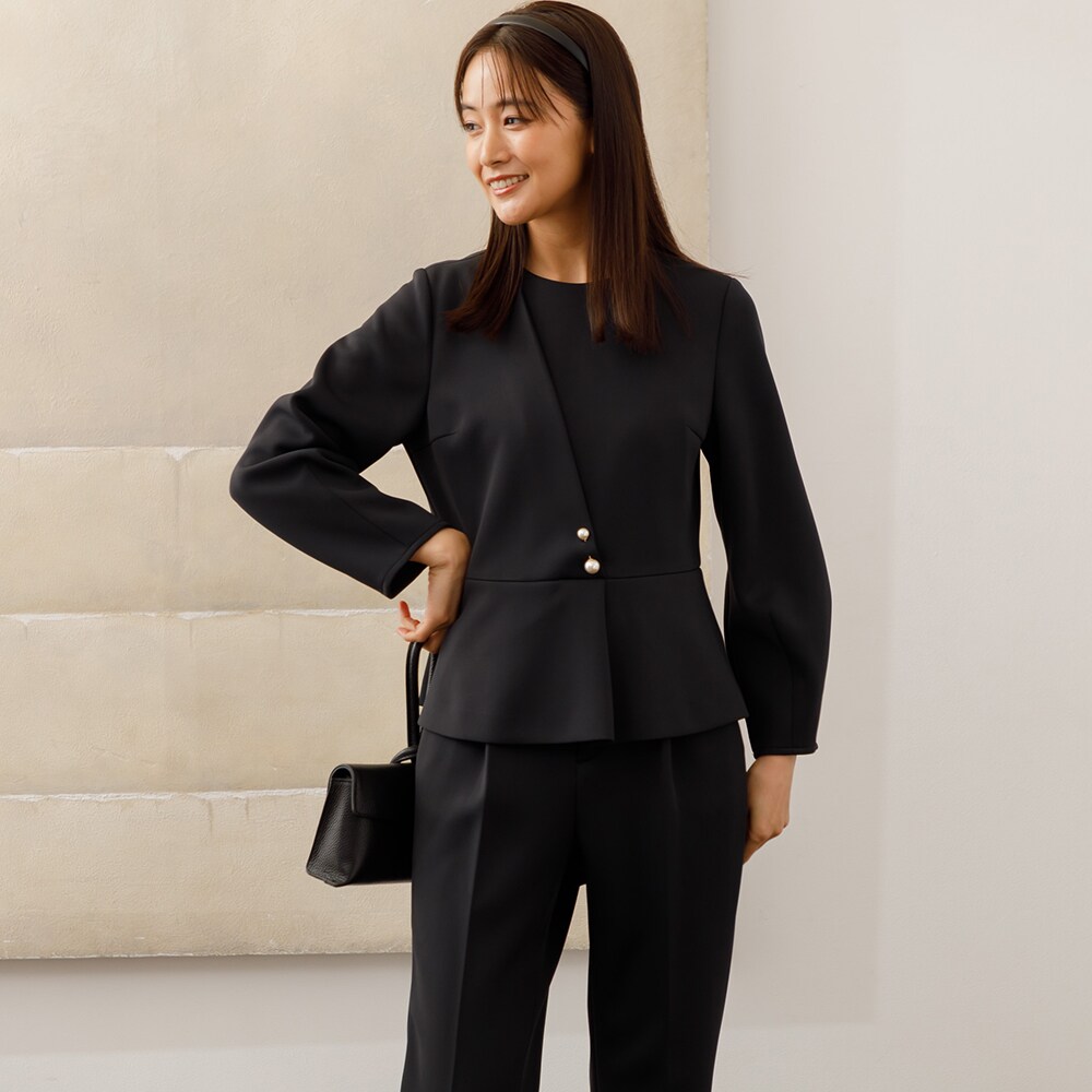 お受験スーツ／ウール混紡濃紺スーツ／面接／レディース