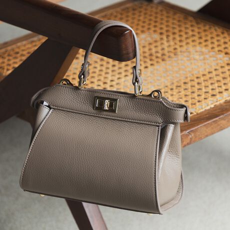 [^:5420301]ƎEw/Zj[X^CɂIXXyMILLELA FIRENZEz_uI[vjOobOEd؂肪ɂA瓯悤ɊJłfC[ȃnhobOB[łĎpIBEVvȂ獂AR[fBl[gNXAbvĂACeBEƂtHƃS[h̋ŏiɑlۂ̂obOByMILLELA FIRENZE/~btBcFzngXJ[iB̍iȑfނƎƂɂAC^AEtBcF ̃obOuhB ghƋ@\AVvVѐSfUCłׂĂ̏̃CtX^CɊYACeĂ܂B C^A̐@ōꂽC|[gił̂ŁA{iɂ݂kȎdオł͂Ȃꍇ܂Bv̕≷݂̎c邨iłA̕AƍHȂǂŏ肷ꍇ܂B̂BformformaformformaitHtH}j͗lXȃtH[}V[ɂ߂ACe𑽐葵tH[}ZNgVbvł􁙃CtH[VîCɓo^ĂĂē׎ɍēגʒm󂯎邱Ƃł܂̂ŁA񂲓o^􁡃uĥCɓo^ViēׂȂǂ̏󂯎邱Ƃł܂̂ŁA񂲓o^