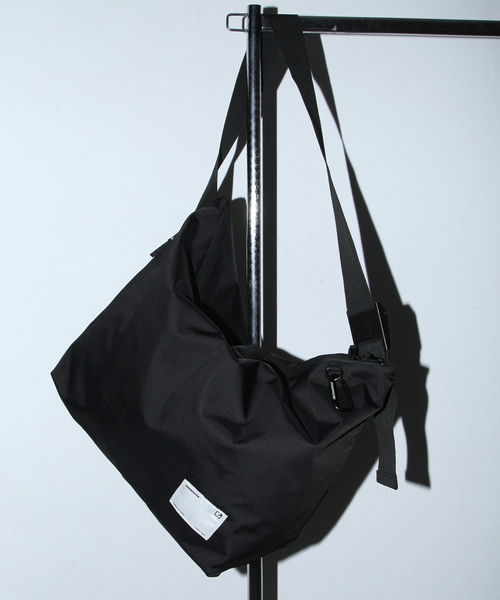 ADAMPATEK water repellent nylon shoulder big bag | ニルウェイ