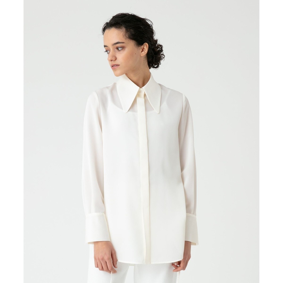 LOULOU WILLOUGHBY】ビッグカラーロングシャツ