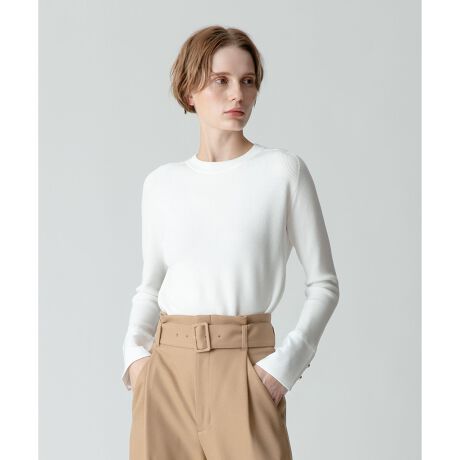 [^ԁF20232016330]ꖇł݊̂v[ŃVvȃN[lbNjbgBv[ȃ{fBɕîW[[bg̃VcJtXƃS[ht炢܂BfUC|Cg邱ƂŁA񂵗͂ƃfUC˔ꒅɎdオ܂Bjbg̓nCQ[W̕ЌlgDB^e㔼gƌAu̗lɑ̂ɒtȂ̂ŁARToȂVGbgŒp܂BtBbeBOf(ڍ׉摜)165cm B73 W61 H85@pTCYF02(M)