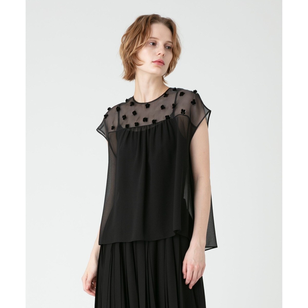 LOULOU WILLOUGHBY】スパンコールフラワーブラウス | アルアバイル