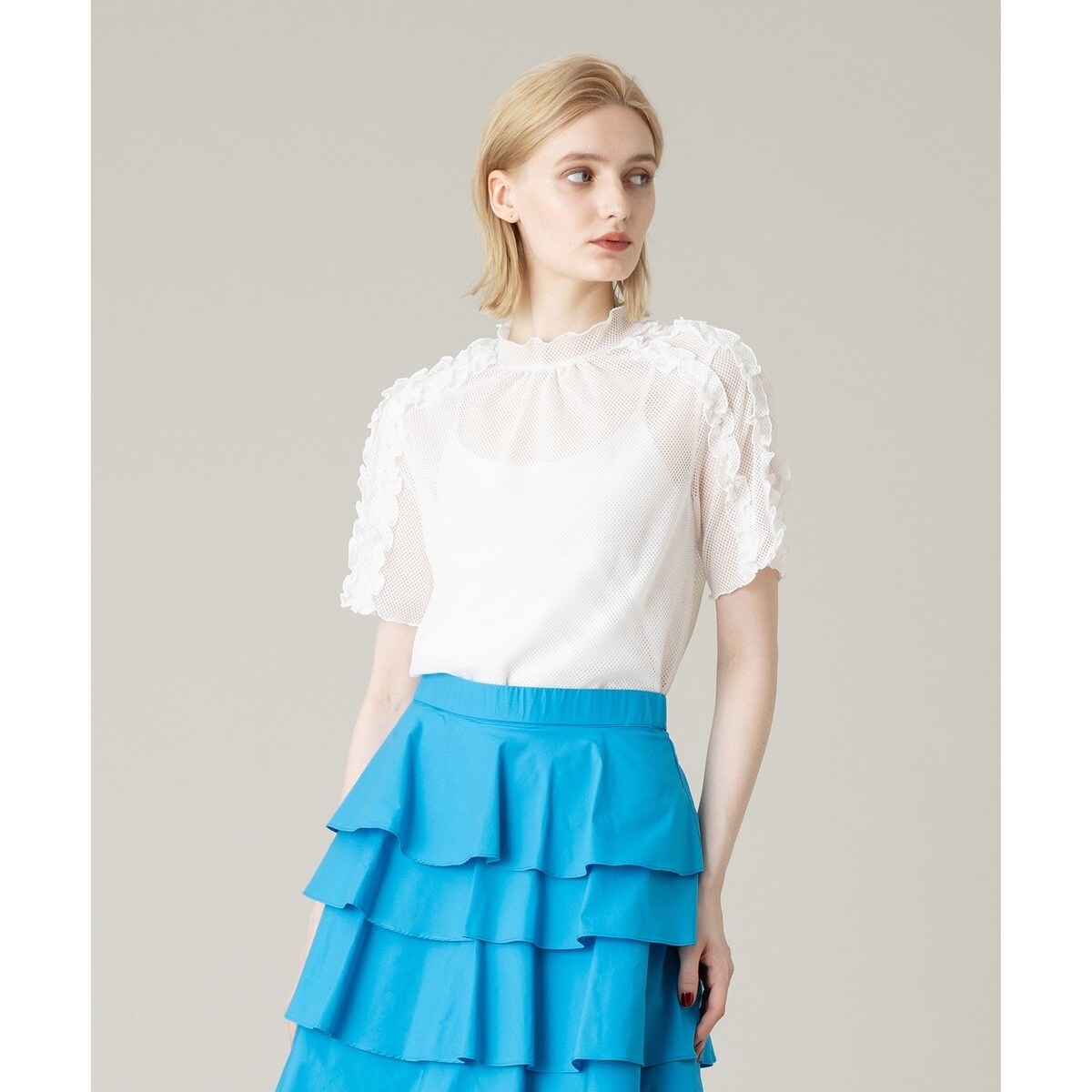 2024 LOULOU WILLOUGHBY フロントフリルラメプルオーバー セール】 【LOULOU WILLOUGHBY】フロントフリルラメプルオーバー