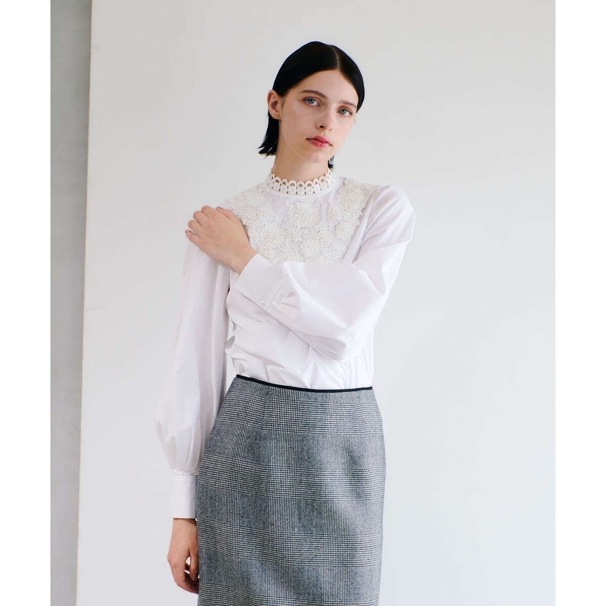 【LOULOU WILLOUGHBY】レーストリムブラウス 美品 LOULOU WILLOUGHBY】レーストリムブラウス | ルルウィルビー(LOULOU