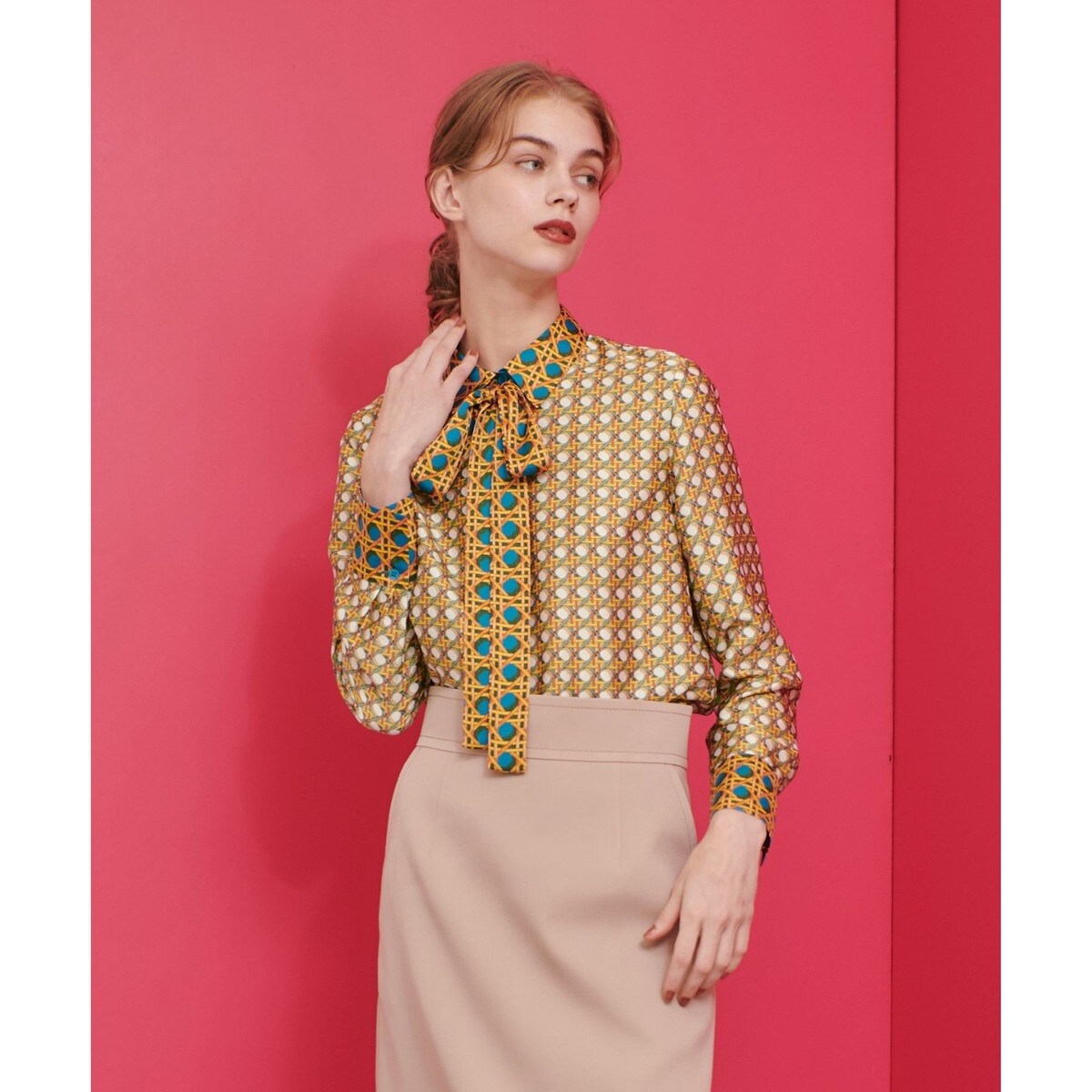 LOULOU WILLOUGHBY】バスケットプリントボウタイブラウス | ルル