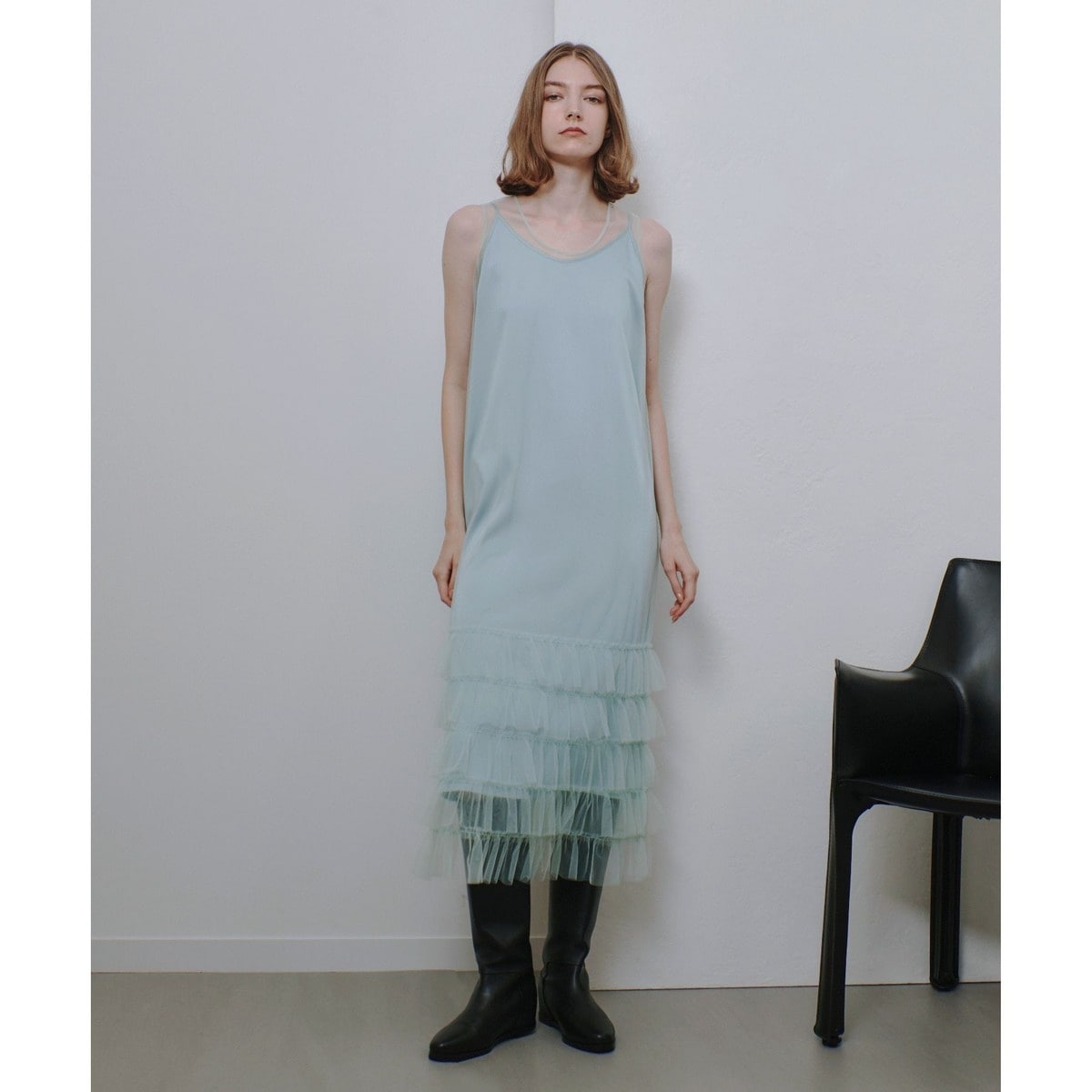 ラインミドルフラワータックワンピース | アルアバイル(allureville