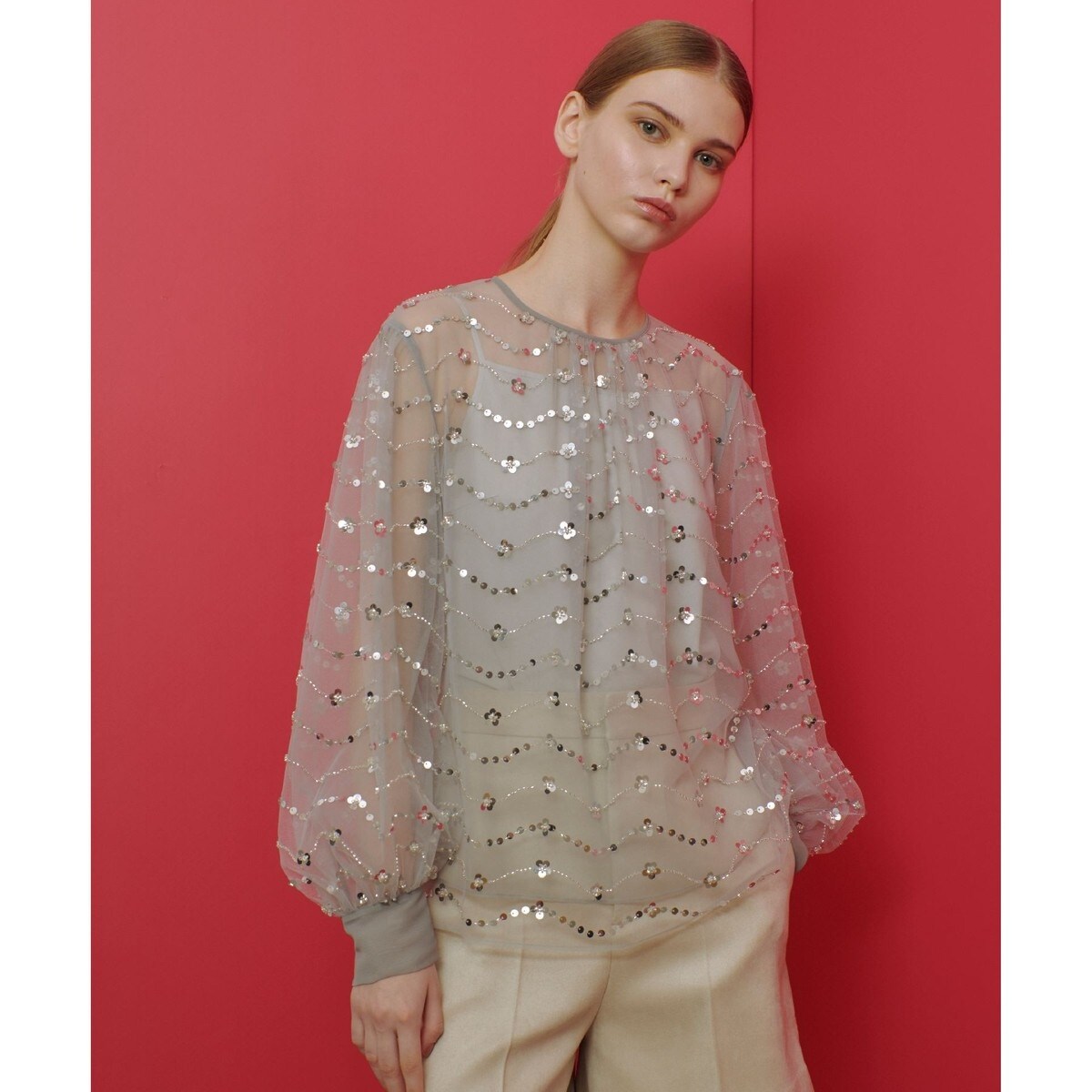 美品 ルルウィルビー 白襟 レース ビジュートップス 美人百花VERYstory 美品 ルルウィルビー 白襟 レース ビジュートップス 美人百花