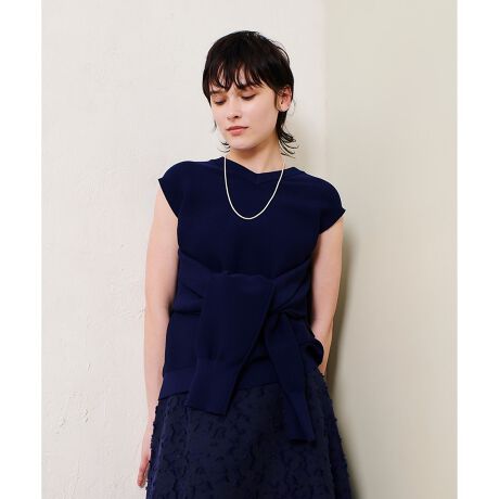 [^ԁF20251016210]yallureville 2025 spring&summerzŏ{gh荞܂ꂽfUCvI[o[BA[z[XbVJɂȂĂAVvȃ{gƒ킹邾ŃT}ɂȂ钅f͔Q̈ꒅłBOX[uvI[o[ƂāAʂĒp邾łXbV猩邳肰ȂwV[ȈۂɁB܂AXbVroāAX[uŃmbgiіځjm[X[uX^C߂łBm[X[uƒ̂QwaydlȂ̂ŁAV[YʂĒĂ̂|CgłByX^btRgzlXȒy߂vI[o[B1ʂɑʂĒ2rʂOŌсAm[X[u2rʂŌсA|ɂƂ̂fUCȂ̂ŃVcJbg\[ȂǂƂ̃C[hɂBꖇŒpۂ͘ẽXbg傫߂ɓĂׁACi[ƍ킹Ēp߂łBǂ̂鐶nŏtɂ͂AG߂̕ςڂ̏ɂ҂̈ꖇłBLk蒅SnǂA͂܂BƖ̊֌WɂAۂFČꍇ܂B܂p\REX}[gtHȂǂ̊ɂAiƉ摜̃J[قȂꍇ܂B\߂B