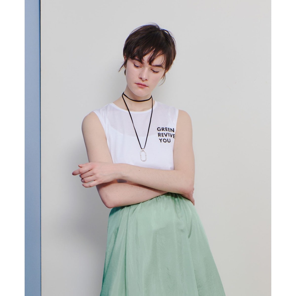 ☆アルアバイル ａｌｌｕｒｅｖｉｌｌｅ ステッキーロゴロンT allureville（アルアバイル）の「ステッキーロゴロンT（Tシャツ