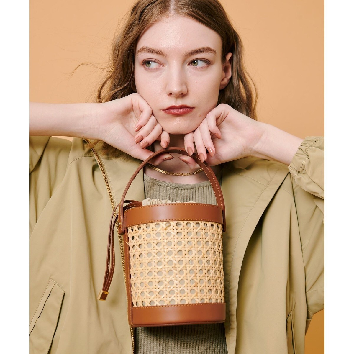 極美品 LORISTELLA allureville ショルダーバッグ 2way LORISTELLA per allureville】2WAYソフトショルダーバッグ