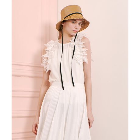 [^ԁF21251016230]yLOULOU WILLOUGHBY 2025 spring&summerz_ȃAJX[ułAA[ɏ؂₩ȃ[Xނoɂ͂܂B@ׂȃ[X́AJɐg̃J[ɐߏグA@ׂۗMU[łԂ̗lɎdグ܂BɂMU[LA CVGbgő̂ɒtACBBXR[XƃZaŁATT̗DGByX^btRgz[X|Cg̒vI[o[Bgh̃AJX[u𕢂[XfUCŁA킵Ă₷łB[X̃{[ؚɌĂ悤ɊA̘rɂĒʂɂȂ܂Bۂ݂тт[Xł͂Ȃ̂ŊÂɁA[hȒȂDȕɂ߁B{fB[͏_炩炳Ƃ̂鐶nłꂩ̏ɂ҂łBł\Ɩ̊֌WɂAۂFČꍇ܂B܂p\REX}[gtHȂǂ̊ɂAiƉ摜̃J[قȂꍇ܂B\߂B