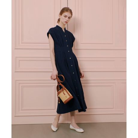 [^ԁF21251014190]yLOULOU WILLOUGHBY 2025 spring&summerz|R|R\ʊ̃bvfނgpBĂ炵u₩ȈۂƔG̗ǂ̂fފBtBbgtA[̏炵VGbg̃s[XBEGXgɂ͐Lk̂SdlɂȂĂAȂՂs[XłB21241014250̕iԕύXǉƂȂ܂ByX^btRgzVGbĝꂢȃs[XBƂĂ̂Ƀ{fBC͏ɃJo[▭ȃTCYƃVGbgłBobNEGXgSɂȂĂAEGXgׂAʒuĂ܂BƂĂyʊ̂RbgfނŁASnǂĂĂ܂BJo[t`X[uꖇB[ȂVlbNŁAiVlbN𒅂ȂɂgC₷łBO{^Ȃ̂ŃpcXJ[gC[hAJĉHD悤ɒ̂߂łBzCg͏̂ŁAW߂̃J[̃Ci[߂łB(zCg̃y`s[Xt܂B)lCr[͓͂قƂǂ܂BVCɂȂɂł\łBƖ̊֌WɂAۂFČꍇ܂B܂p\REX}[gtHȂǂ̊ɂAiƉ摜̃J[قȂꍇ܂B\߂B