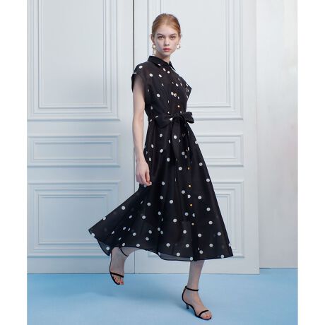 [^ԁF21251014230]yLOULOU WILLOUGHBY  2025 spring&summerzyICVbvENEWoManVh 菤iz芴ƒ悢̂I[KɃhbgvgngpB傫߂̃hbgőlȈہBtBbgtA[ŃEGXg̃CɔĂ܂Bz̃{ŃEGXgLbƌŃANZgɁBy₩ȃ[AbvX[uŒ悭rJo[Ă܂BƂHfC[܂łg܂ByX^btRgz悢̂I[KɃhbgvgngps[XB傫߂̃hbgŎqǂۂȂ炸ɗۂłBL~\[^Cṽy`R[gtĂA邱ƂCɂ܂Bn̂ŃXJ[g⑳肪ӂƂ`ŔɒtAC̑ɂKłB{s[XƓn̂鏭ł߂̐ngpĂ̂Ō^ꂹA{[ANZgɂȂ܂Bhbg̓JWAłA񌳂܂ł{^߂HȂǂ̏܂ꏊłĂ̂ŃfC[畝LV[Ŋ􂷂ꖇłBƖ̊֌WɂAۂFČꍇ܂B܂p\REX}[gtHȂǂ̊ɂAiƉ摜̃J[قȂꍇ܂B\߂B