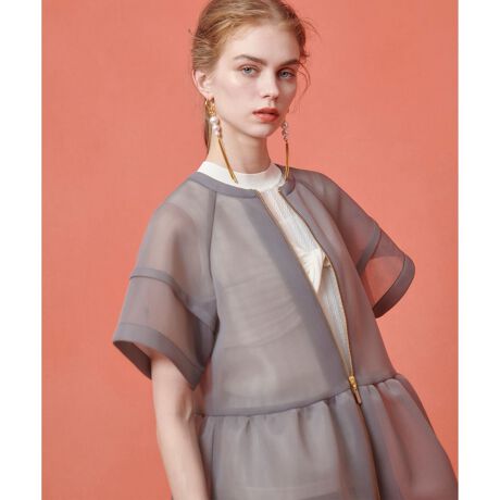 [^ԁF21252019010]yLOULOU WILLOUGHBY  2025 autumn&winterzLOULOU WILLOUGHBYX܂ƃICVbv̔ɂȂ܂BœȃVA[fނgpu]BƂGȂ̂ɁAyĒ₷B𐶂^bND̉AeoĂ܂B̓OX[uȂ̂őɃ{[̂gbvX̏ォł蒅Ă܂Bpcł^CgXJ[głoX@ZAE^[Ƃ͈Ɠ̃[hoĂu]łBƖ̊֌WɂAۂFČꍇ܂B܂p\REX}[gtHȂǂ̊ɂAiƉ摜̃J[قȂꍇ܂B\߂B