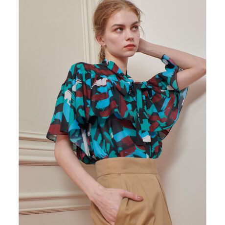 [^ԁF21252013010]yLOULOU WILLOUGHBY  2025 autumn&winterzuVŃyCg悤ȐFʖLȕBC|[g}ĂIWiōŃvgĂ܂B̂{CngpAy₩ȎdオƁA悢܂B瑳ătfUCBʂǂAr悭Jo[B{gɃCAAEgǂ܂₷VGbgłByX^btRgzyCg`[t̃tuEXBق̂蓧̂锖̐nłƂĂ₷łBRbĝ悤ȏ_炩G̃|GXefނŁAVɂȂɂySnłBCɂȂ̘rJo[ĂfUCŁÃXbgǂŔ̂ۂɂĂ܂Btƃ{̑gݍ킹̓tF~jȈۂłAJ[OƐn炵Ȃ߂ȃC[WɎdグĂ܂BÂȕ̓pc킹߁BVbN߂̃J[OȂ̂ŁAtĂ͂AĂHɂĂ̋G߂̕ςڂɂ劈Bł\łBƖ̊֌WɂAۂFČꍇ܂B܂p\REX}[gtHȂǂ̊ɂAiƉ摜̃J[قȂꍇ܂B\߂B