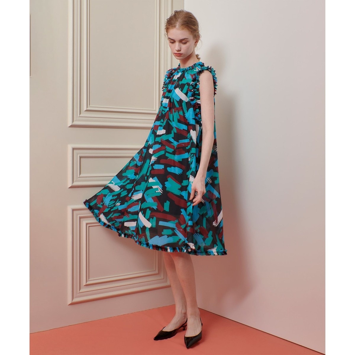 【LOULOU WILLOUGHBY】グロッシーツイルティアードワンピース LOULOU WILLOUGHBY】グロッシーツイル