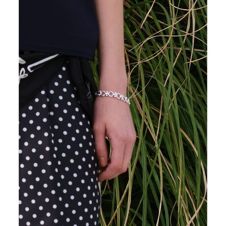 [^ԁF22252253330]yselect  2025 autumn&winterz@ׂȃJbg^`F[̃uXbgB悢{[Ƒ@ׂȃJbg̃oX茳dĂĂ܂ByPHILIPPE AUDIBERT(tBbvI[fBx[)zPHILIPPE AUDIBERT́AƂłPhilippe Audibert1989NɗグParis̃WG[uhBp̃AgGłЂƂЂƂfUCnhChĂAtBbvnofUC`MMɂ́Au|pƁvƂĂ̈ӗ~B^J̃^fނɋ̃bL{AXtXL[Ȃǂّ̈fނƗZtBbṽfUĆA␢E爤uhBƖ̊֌WɂAۂFČꍇ܂B܂p\REX}[gtHȂǂ̊ɂAiƉ摜̃J[قȂꍇ܂B\߂B